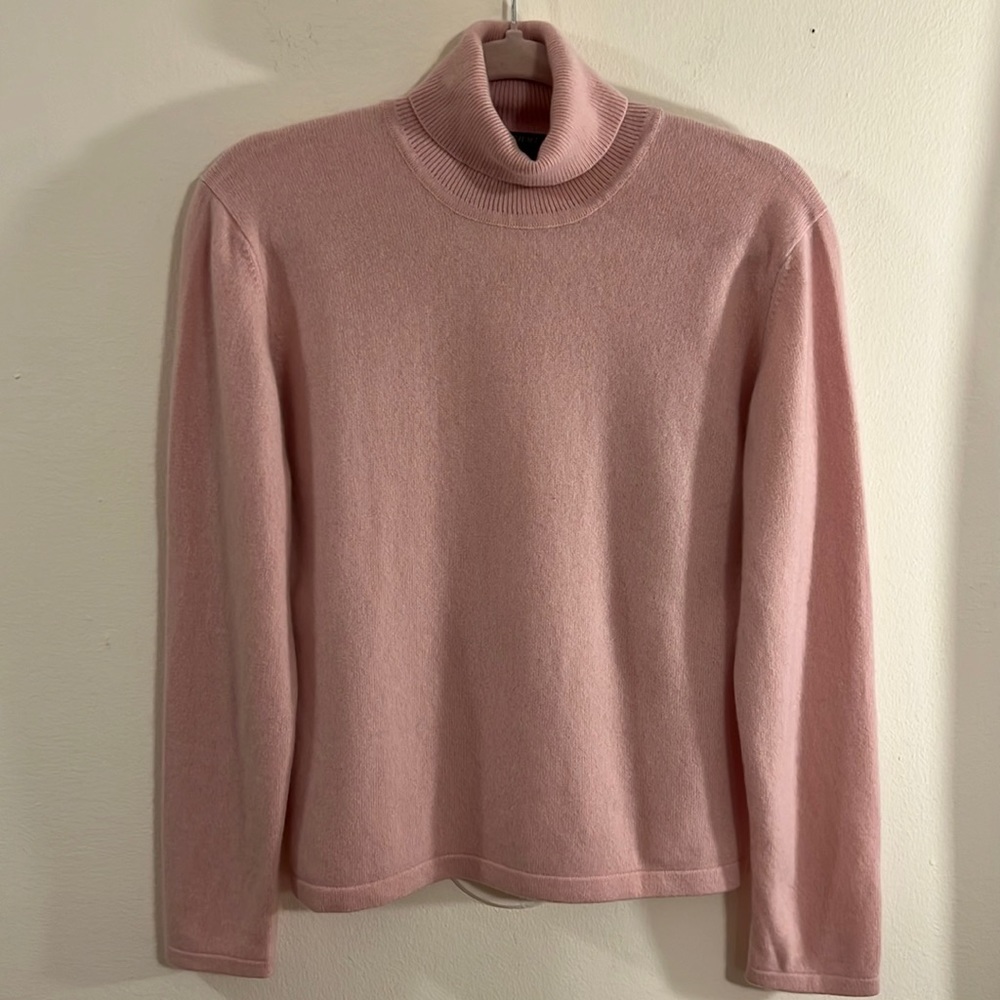 Cashmere turtleneck sweater